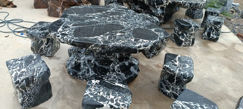 Bàn đá tự nhiên nguyên khối - Hoa Báo đen trắng