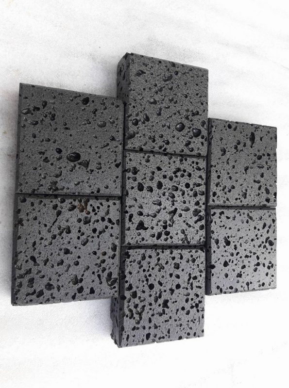 Đá tổ ong – Kiến